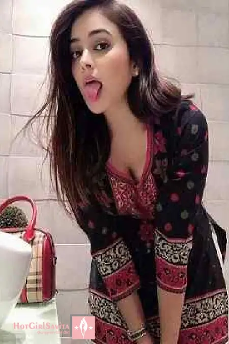 richa cute call girl